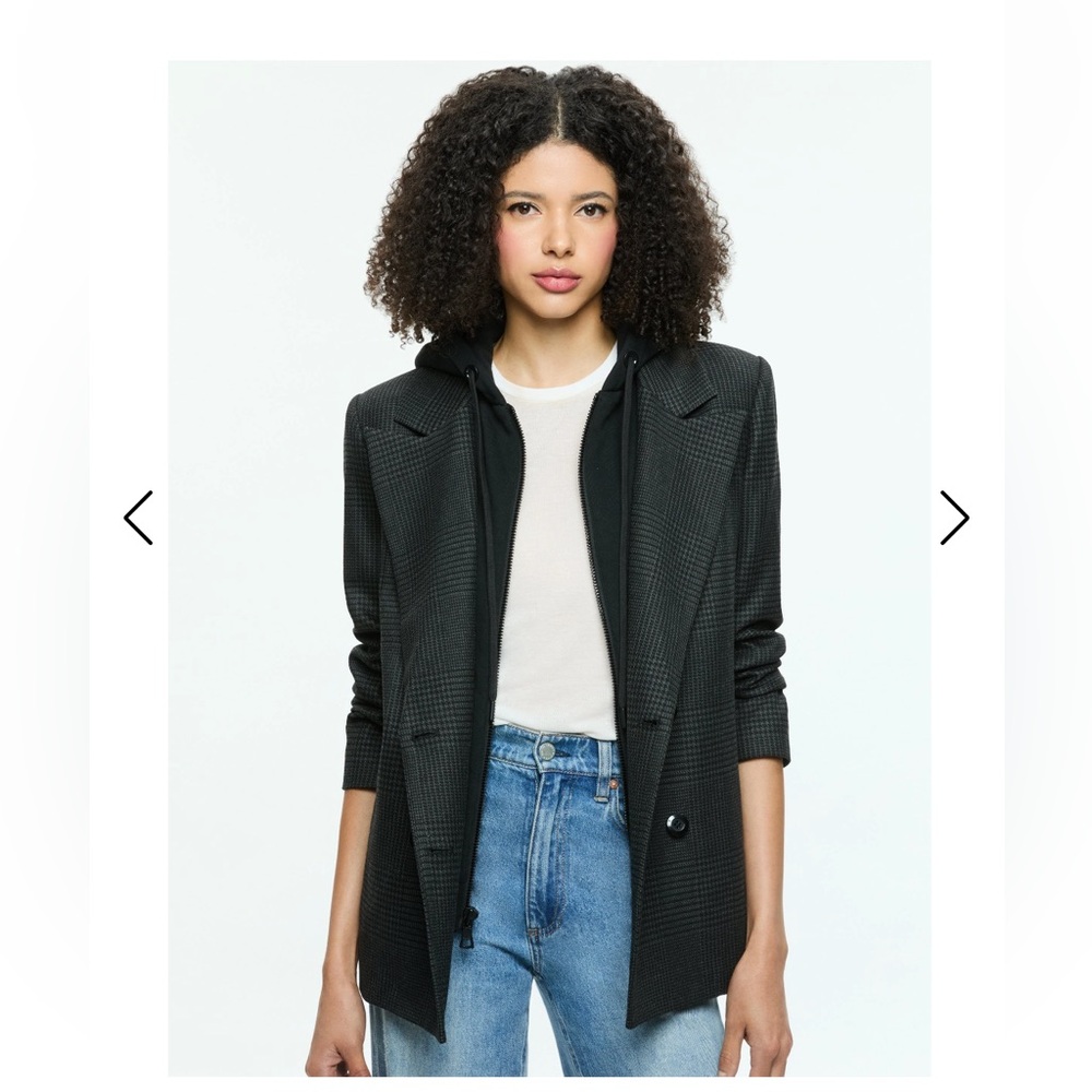 NWT Alice + Olivia Jordan Black Plaid Hooded Blazer (small)